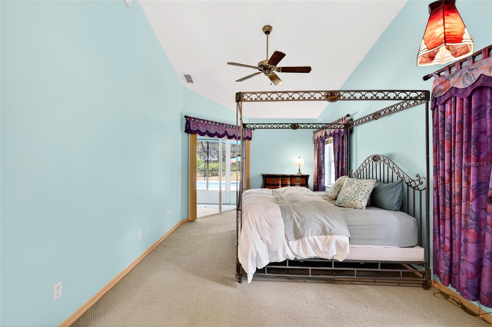 RAINBOW SPGS 05 REP - Residential