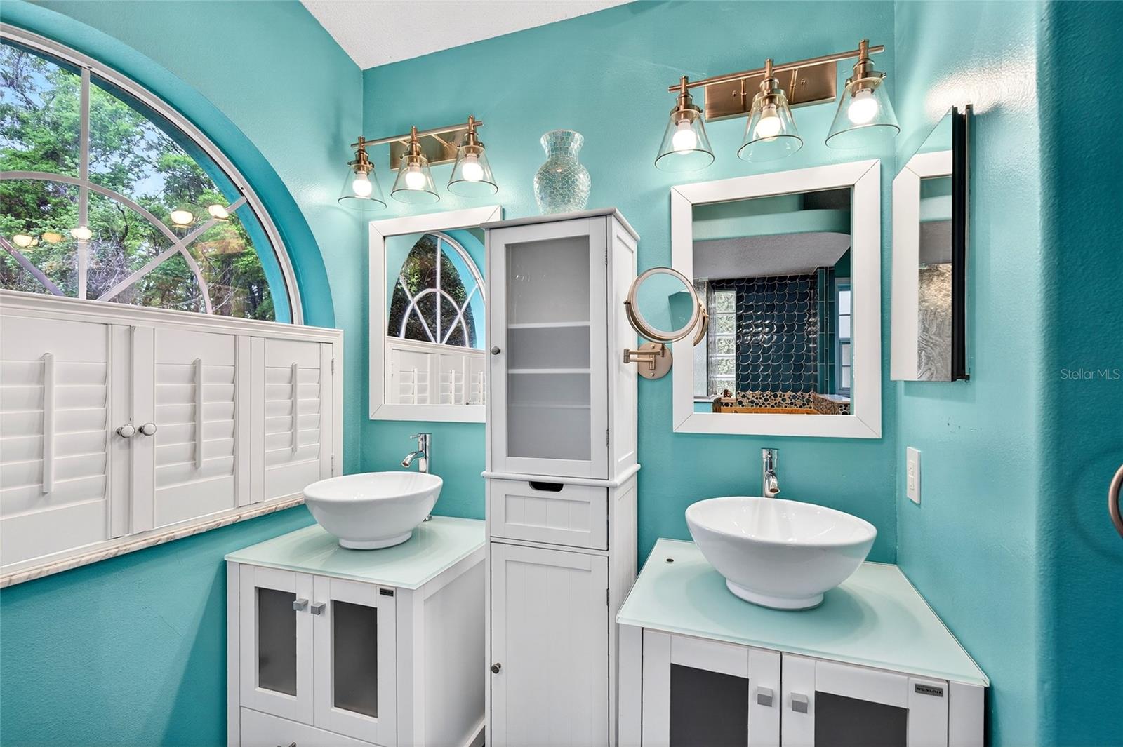 RAINBOW SPGS 05 REP - Residential