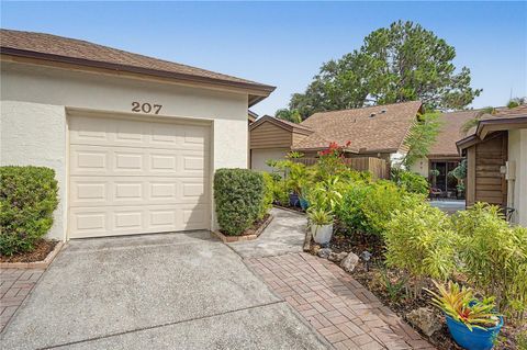 Photo of 207 Lighthouse Court, Safety Harbor, FL 34695 (MLS # TB8529664)