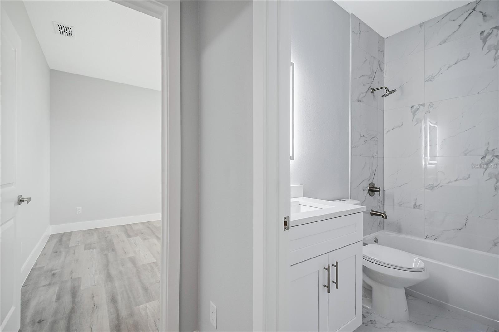 LAKE PIERCE HEIGHTS - Residential