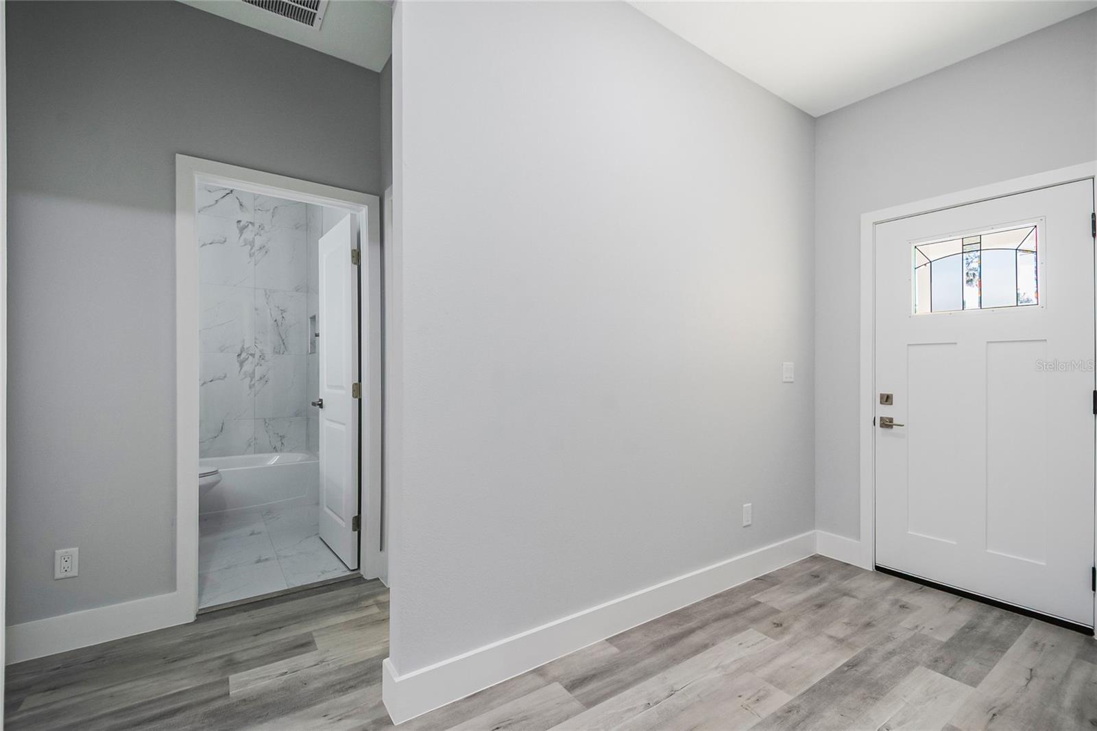 LAKE PIERCE HEIGHTS - Residential