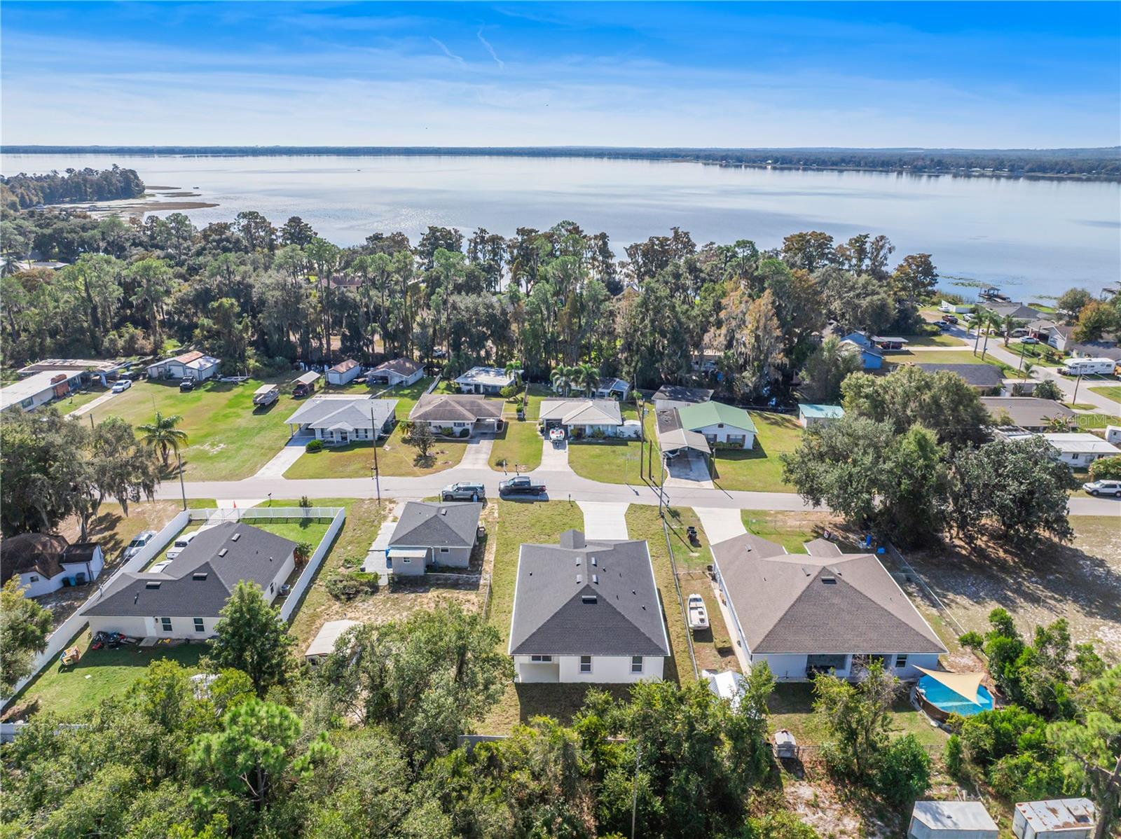 LAKE PIERCE HEIGHTS - Residential