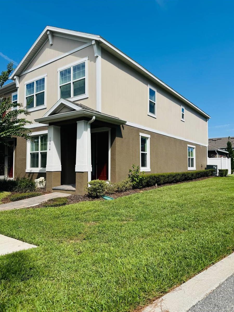 Welcome to this spacious 4-bedroom, 3-bathroom corner-lot townhouse located in Winter Garden, Horizon West. Nestled in a peaceful community surrounded by beautiful nature, this home is zoned for excellent schools and offers both comfort and convenience.
Inside, you’ll find a bright and inviting layout filled with natural light from numerous windows. Upon entry, the first-floor bedroom with a built-in closet and full bath is perfect for guests, an office, or even an elderly parent. The main living area features a modern kitchen with stainless steel appliances, seamlessly connected to the dining and living spaces—ideal for everyday living and entertaining.
Step outside to a private, fenced, paved patio—a great spot to enjoy morning coffee or relax in the sun. Beyond the patio, you’ll find a detached two-car garage plus a driveway that fits two additional vehicles.
Upstairs, you’ll discover an open loft area that can serve as a second living room or playroom, along with two additional bedrooms and a spacious master suite.
This oversized townhouse is thoughtfully designed for family living, blending space, style, and functionality.
Community amenities include a pool, playground, park, sidewalks, and community mailbox.
Don’t miss the chance to call this beautiful Winter Garden home yours!