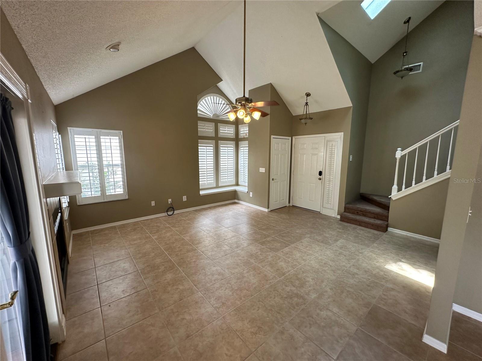 3837 HOLSTON WAY