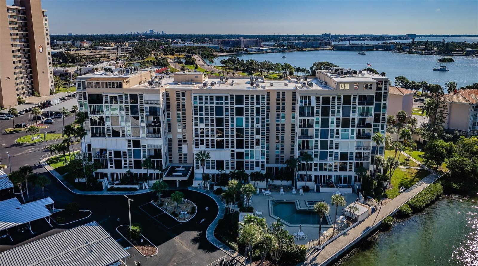 7400 SUN ISLAND DRIVE S 311
