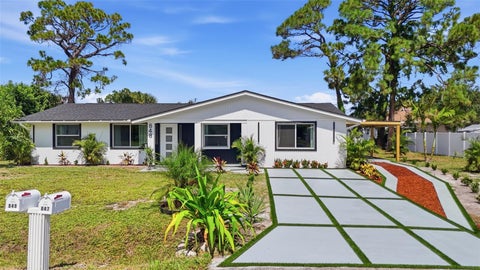 848 OLYMPIA ROAD VENICE FL 34293