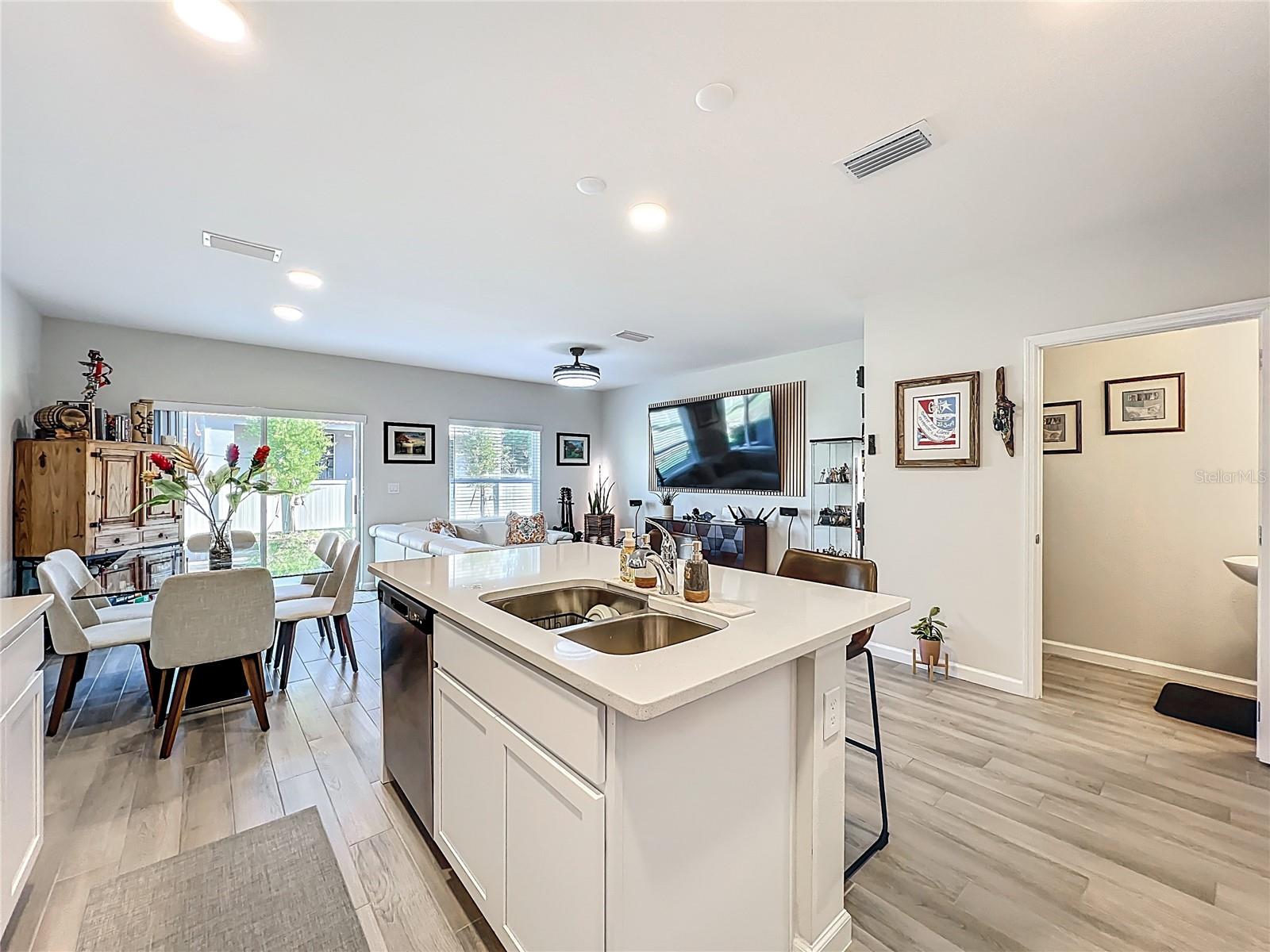 TYSON RANCH TWNHMS PH 2 - Residential