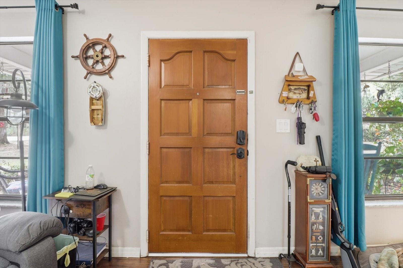 CRYSTAL MANOR UNIT 02 - Residential