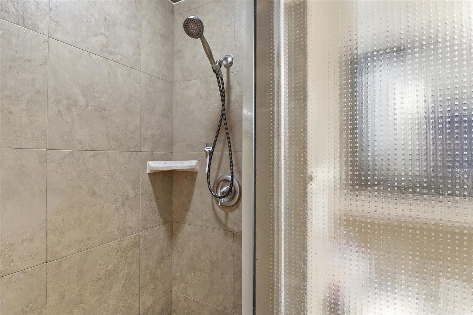 CRYSTAL MANOR UNIT 02 - Residential