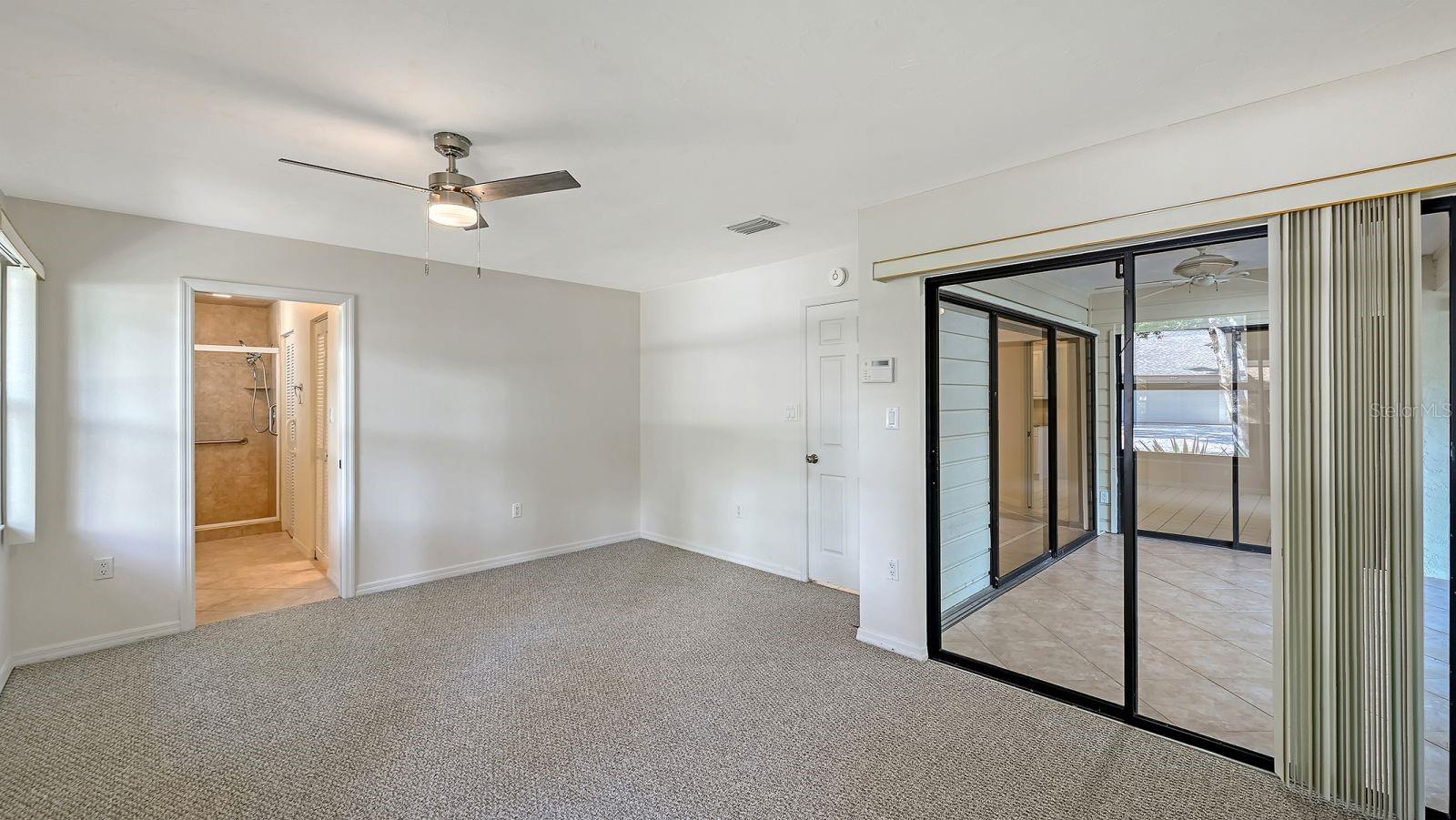 OAK FOREST VILLAS - Residential