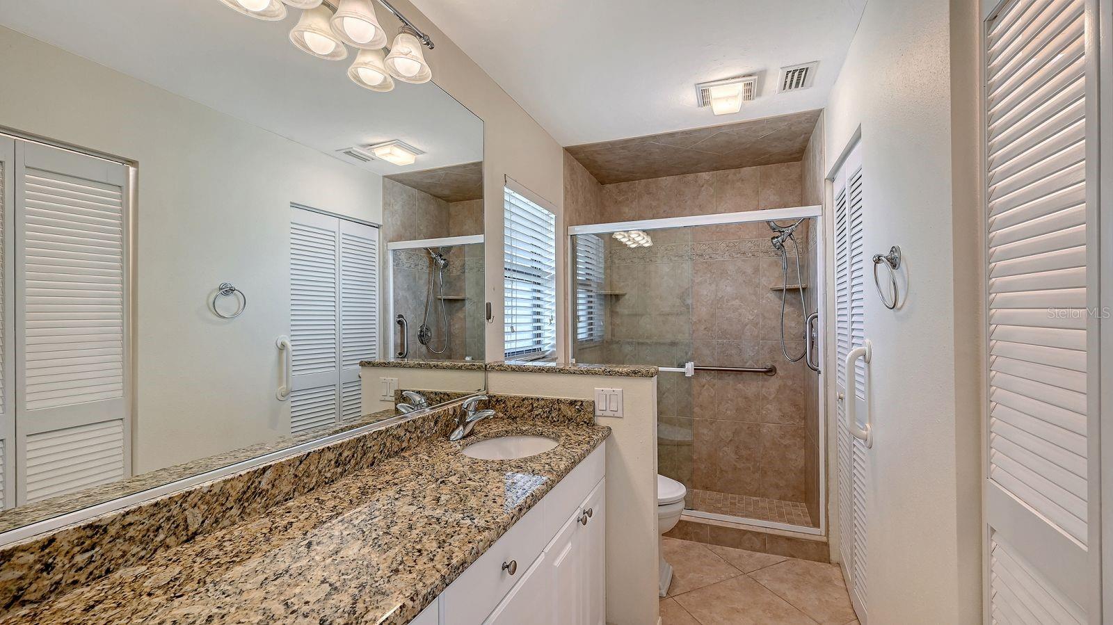 OAK FOREST VILLAS - Residential