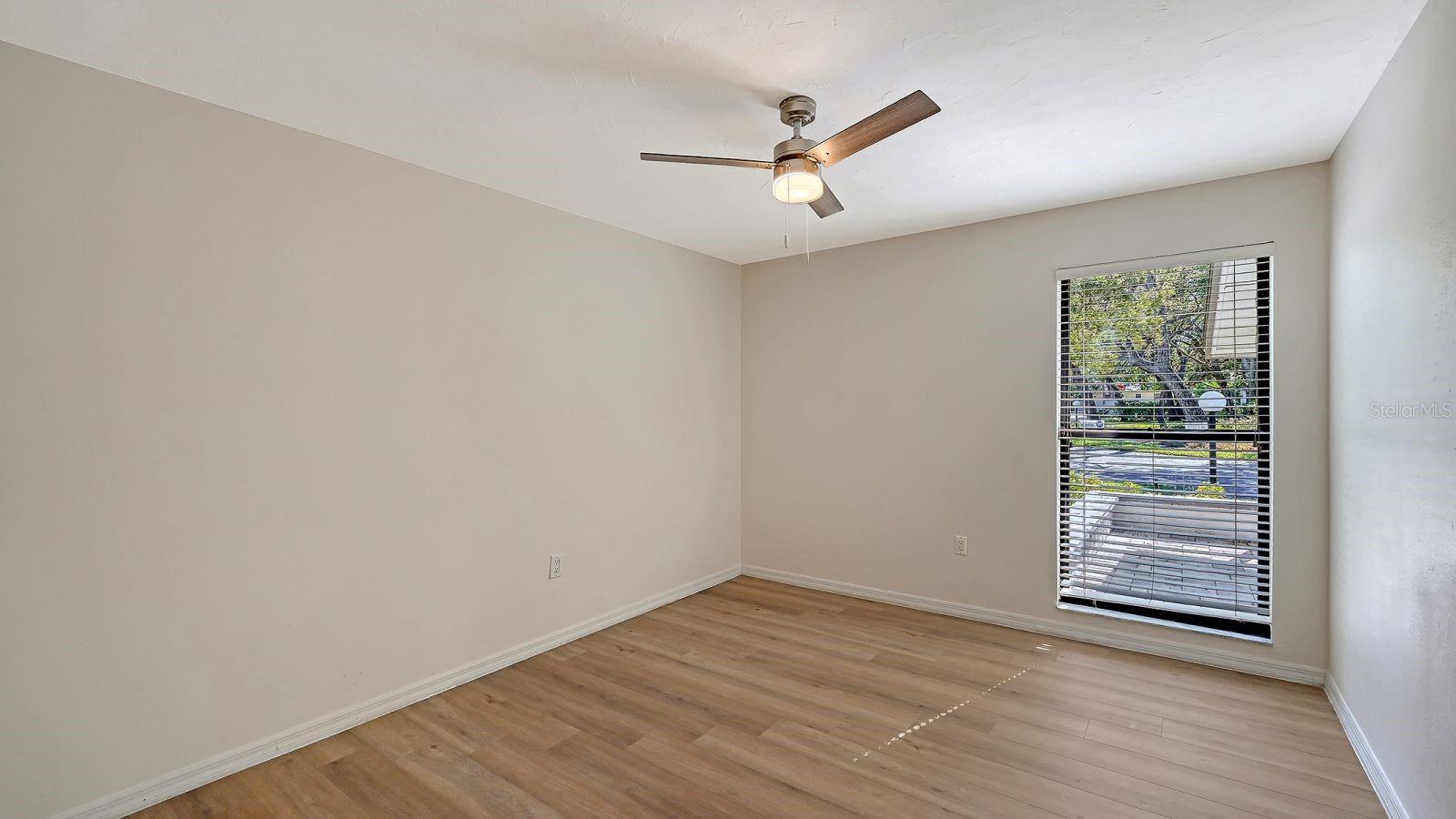 OAK FOREST VILLAS - Residential