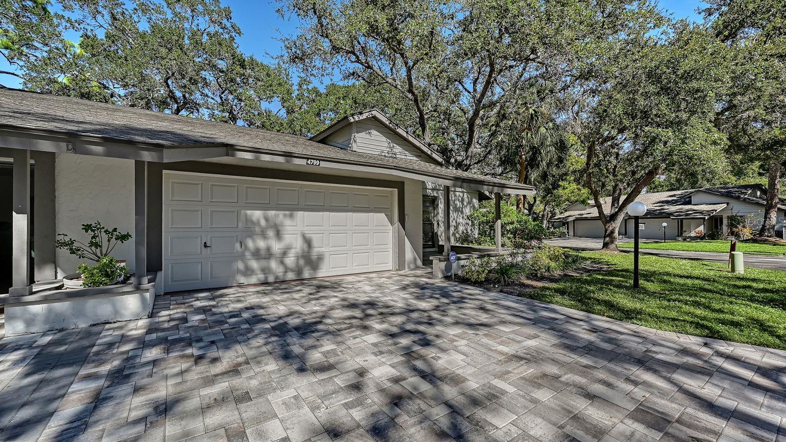 4799 OAK FOREST DRIVE W 43