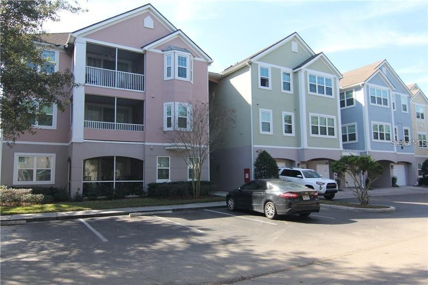 Beautiful 1 bed, 1 bath condo in GATED community! Waterview with a screened porch! ALL NEW APPLIANCES. Washer/dryer. Professionally cleaned. This community features 2 pools, fitness center, basketball court, rec center with pool tables! Walking trails! Located in walking distance to Teak restaurant!