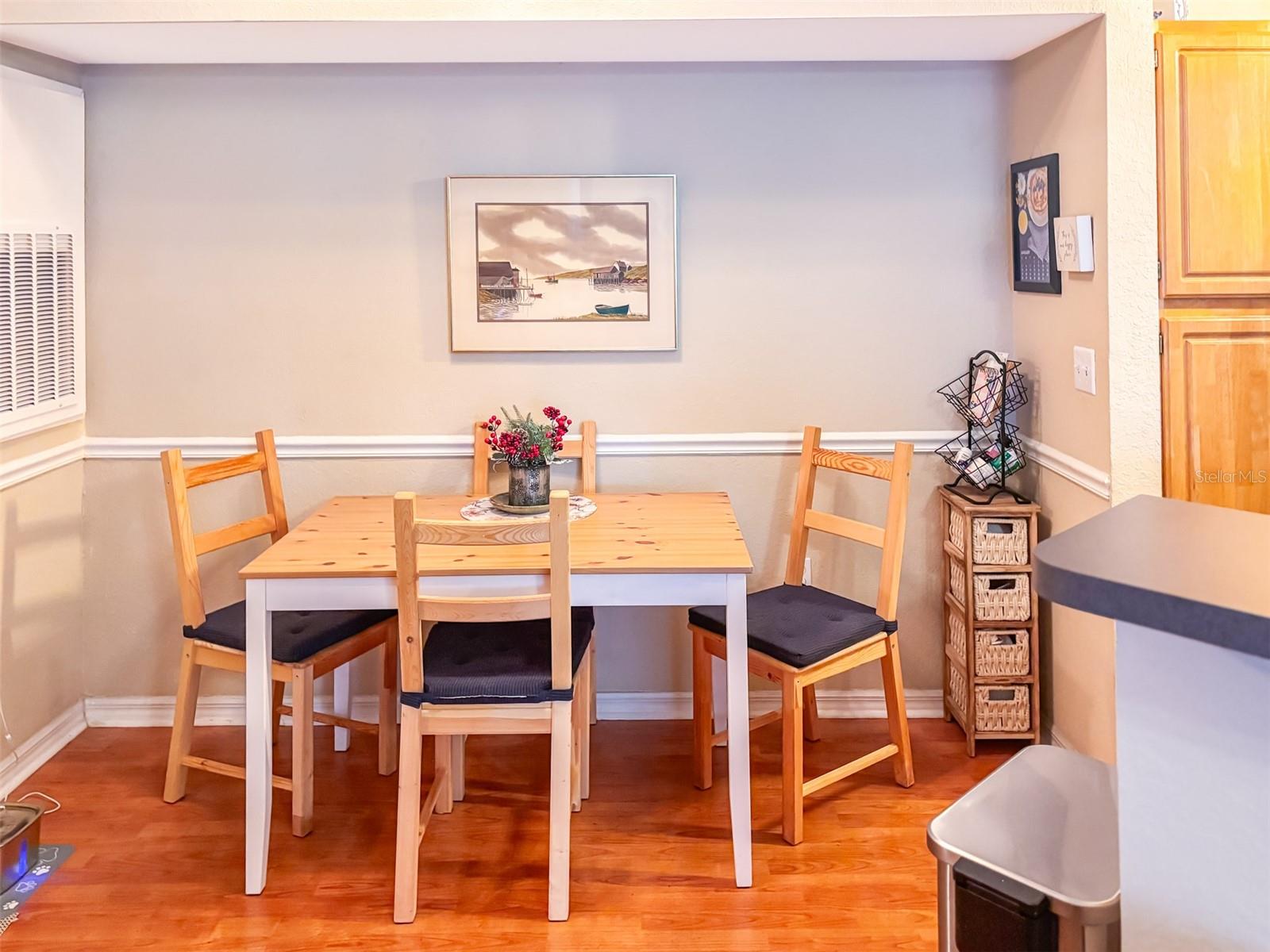 HAMPTONS/METROWEST - Residential Lease
