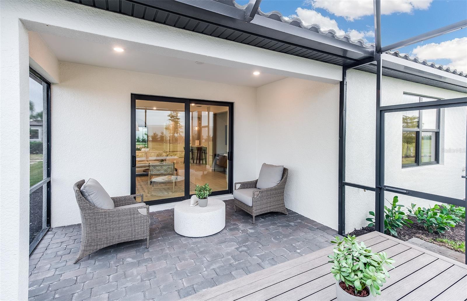 TALON PRESERVE ON PALMER RANCH - Residential