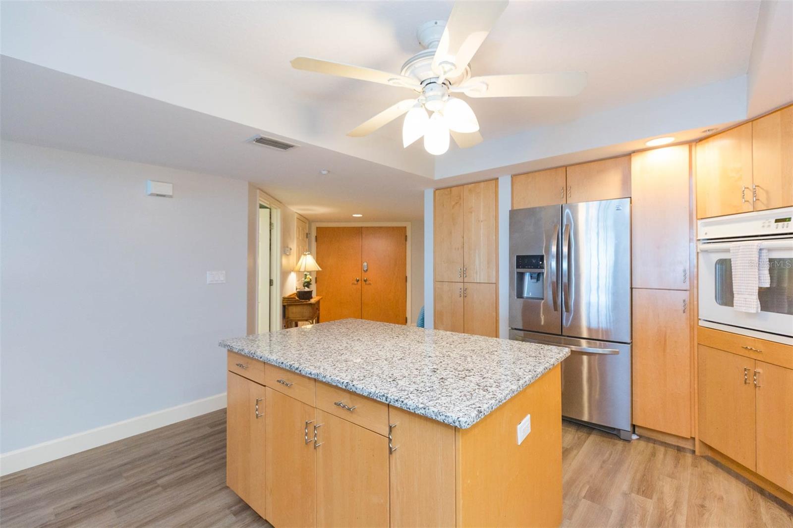 LA CONTESSA CONDO - Residential