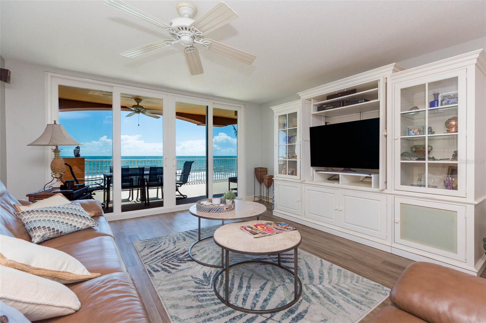 LA CONTESSA CONDO - Residential