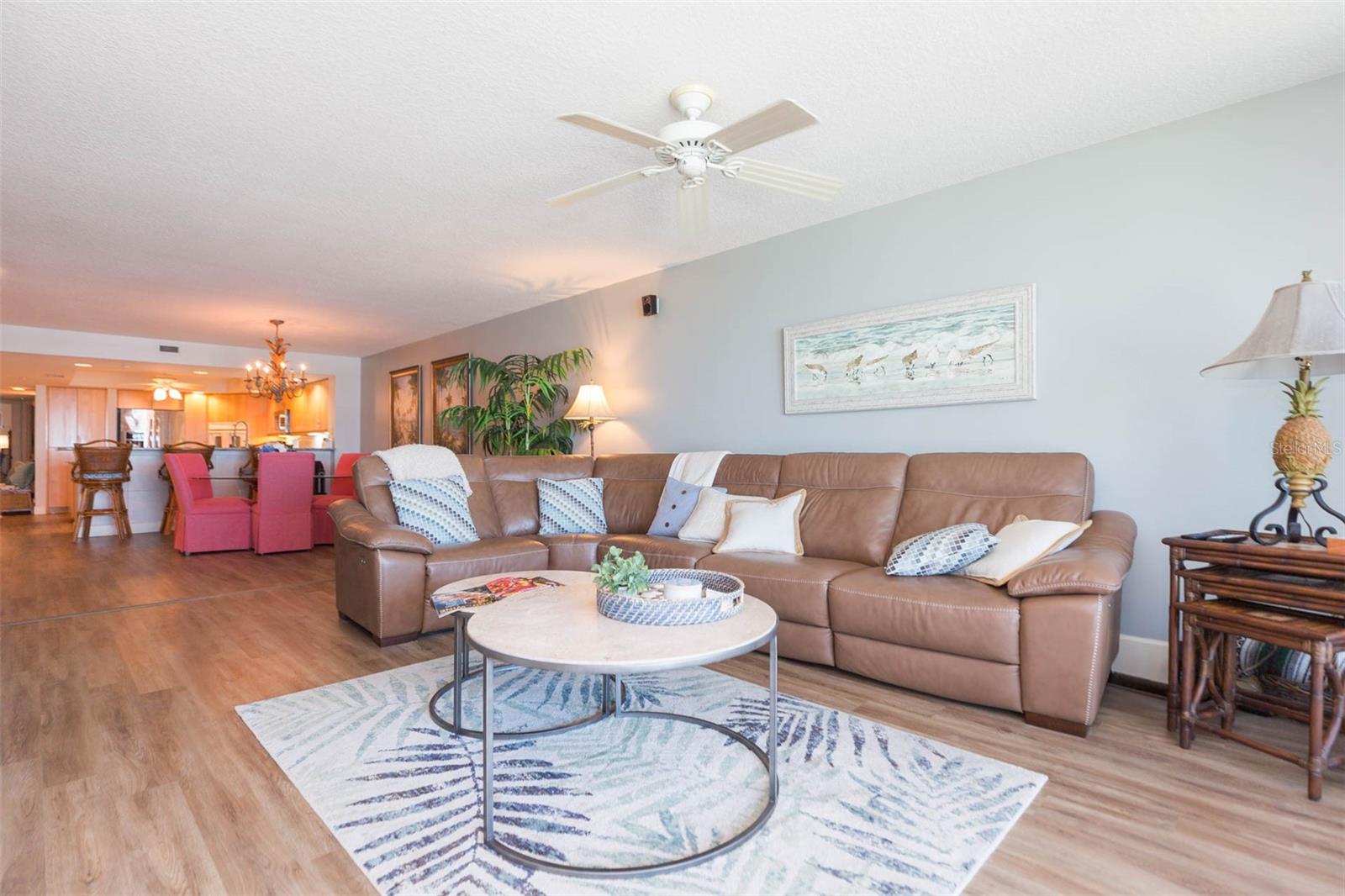 LA CONTESSA CONDO - Residential