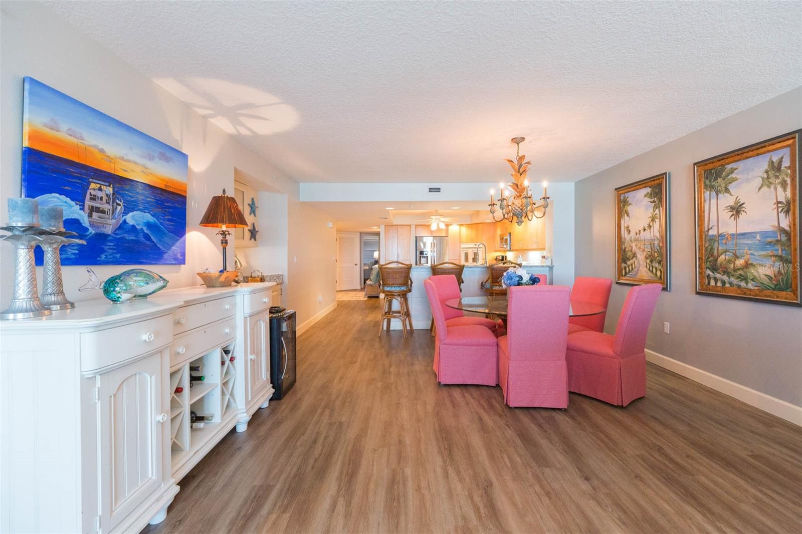 LA CONTESSA CONDO - Residential