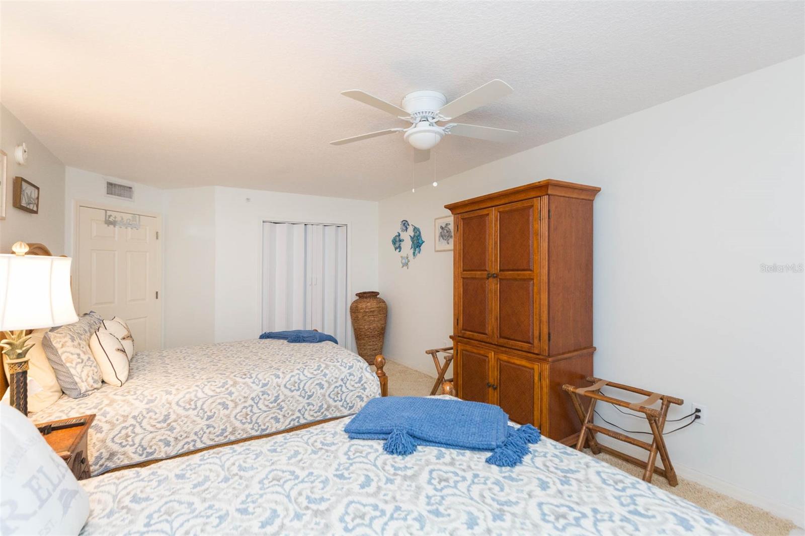 LA CONTESSA CONDO - Residential