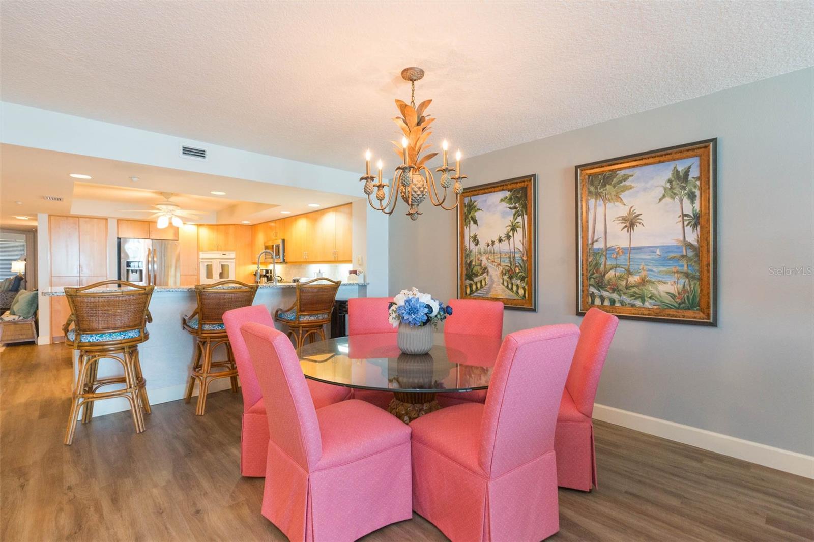 LA CONTESSA CONDO - Residential