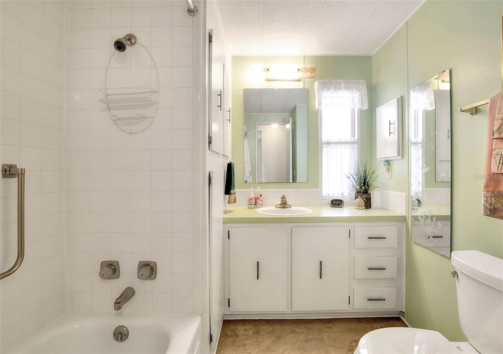 LAKE N GOLF ESTATES - Residential