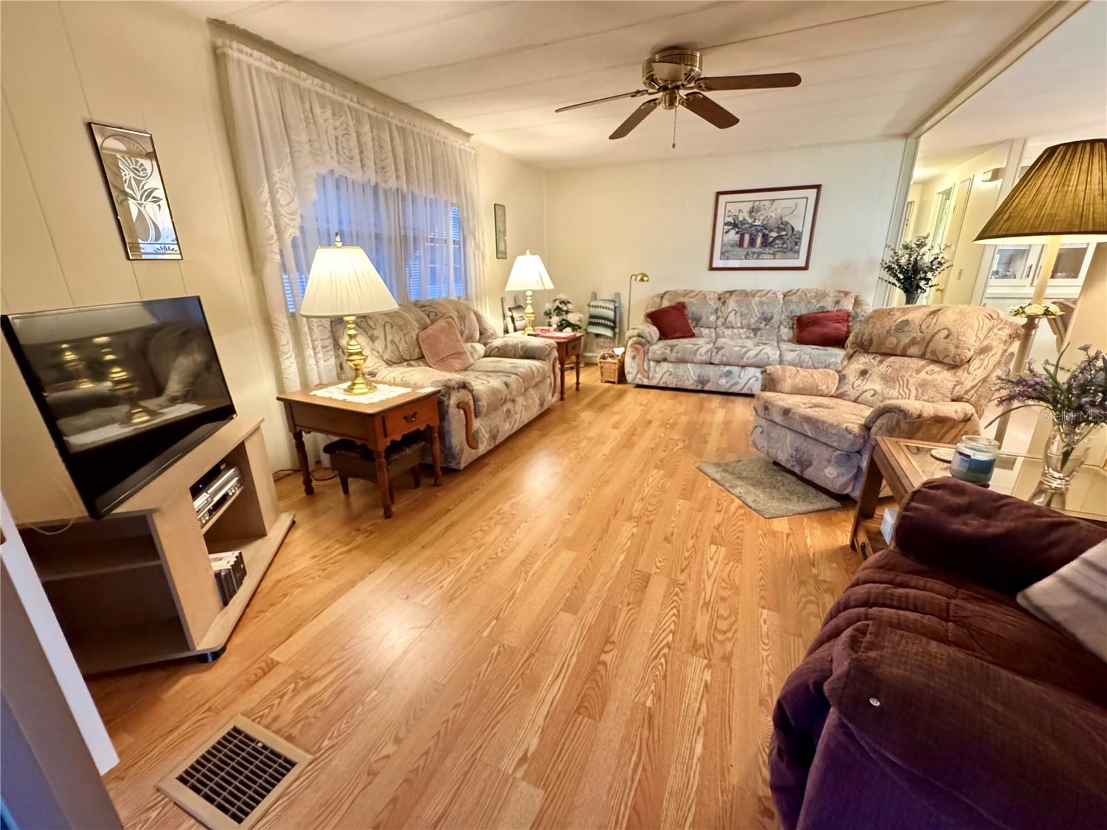 LAKE N GOLF ESTATES - Residential