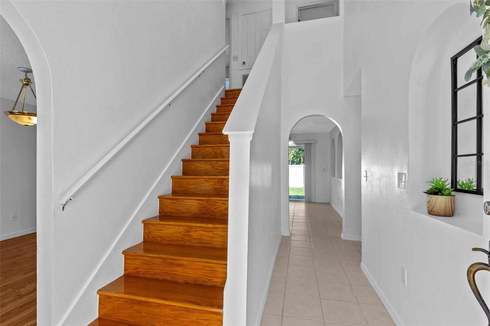 1316 HONEY ROAD