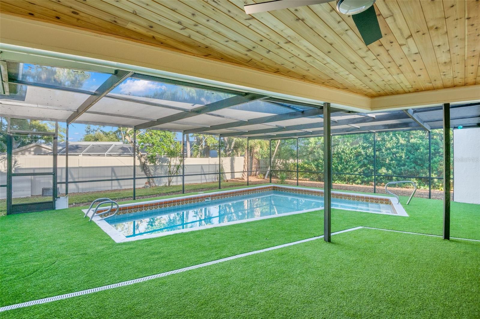 COUNTRYSIDE TR 55 - Residential Lease