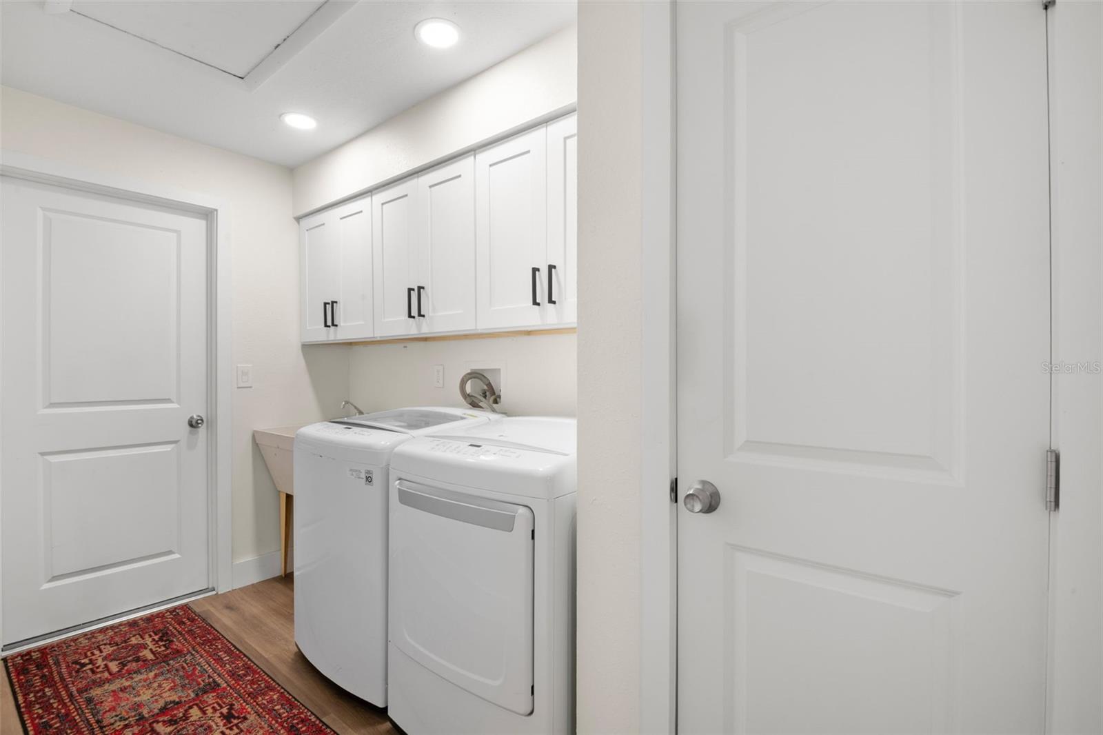 COUNTRYSIDE TR 55 - Residential Lease