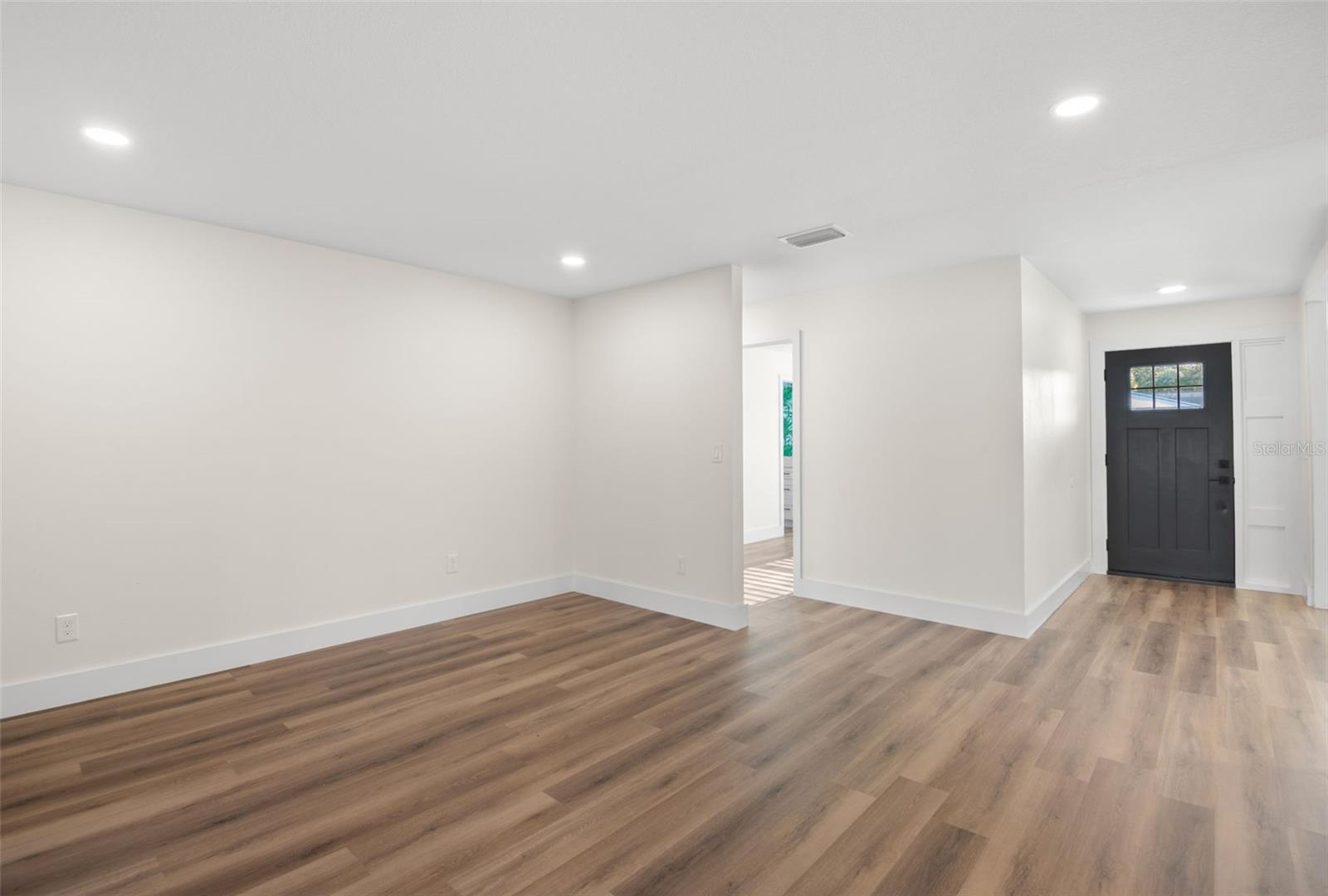 COUNTRYSIDE TR 55 - Residential Lease