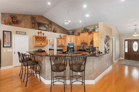 Tiny photo for 29 SE Ocale Way, Summerfield, FL 34491 (MLS # G5112256)