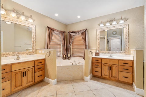 Tiny photo for 29 SE Ocale Way, Summerfield, FL 34491 (MLS # G5112256)