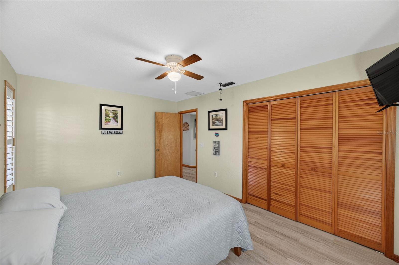 FAIRVIEW - Residential