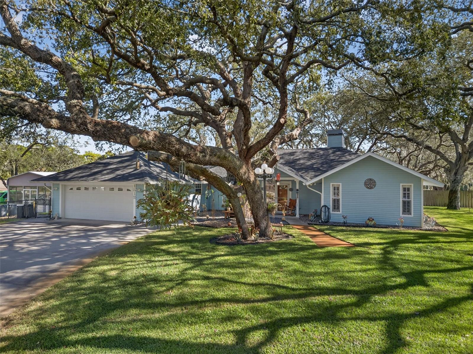 FAIRVIEW - Residential