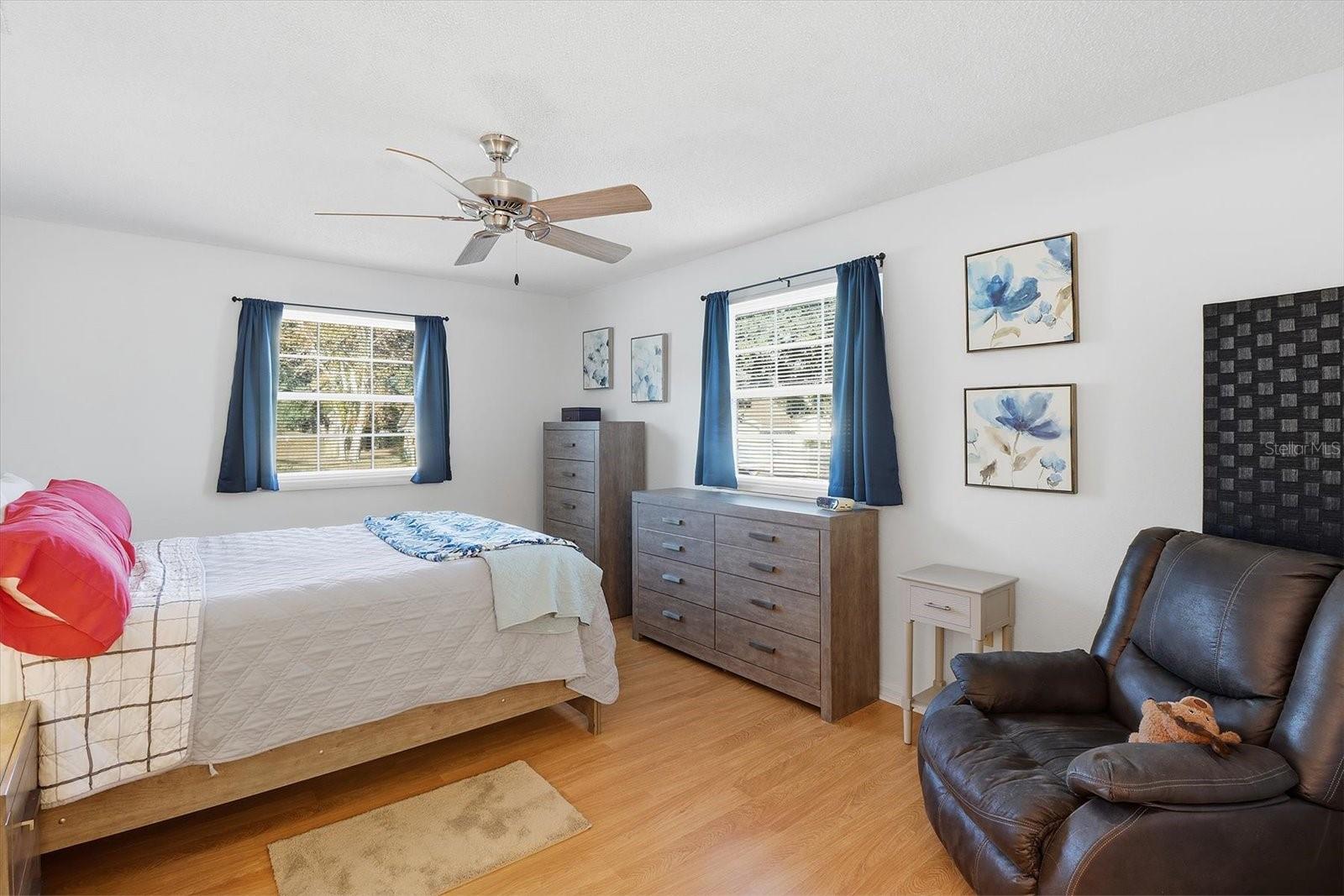 OAK RUN - Residential