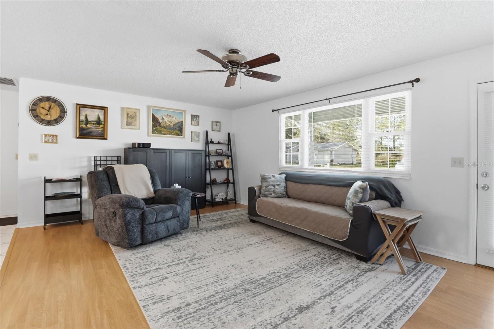 OAK RUN - Residential