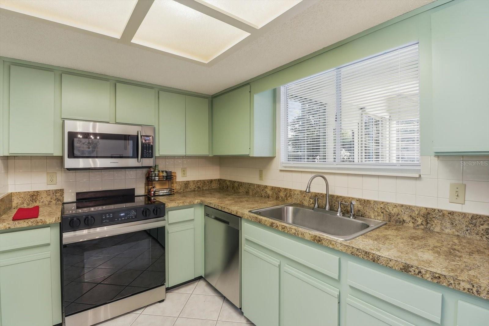 OAK RUN - Residential