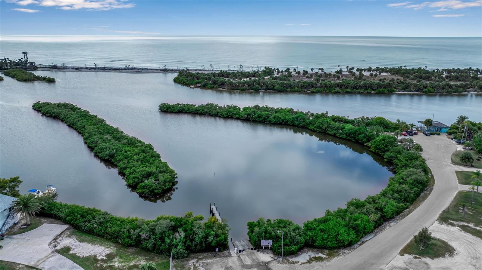 SOUTH VENICE - Residential