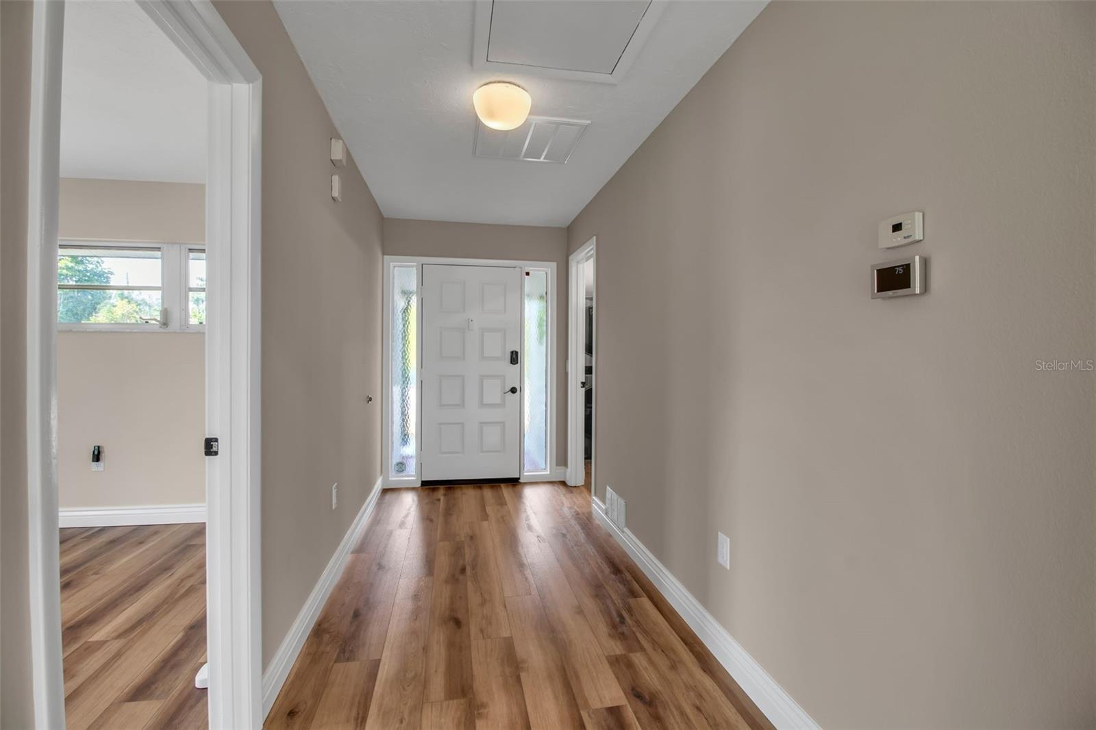 SOUTH VENICE - Residential