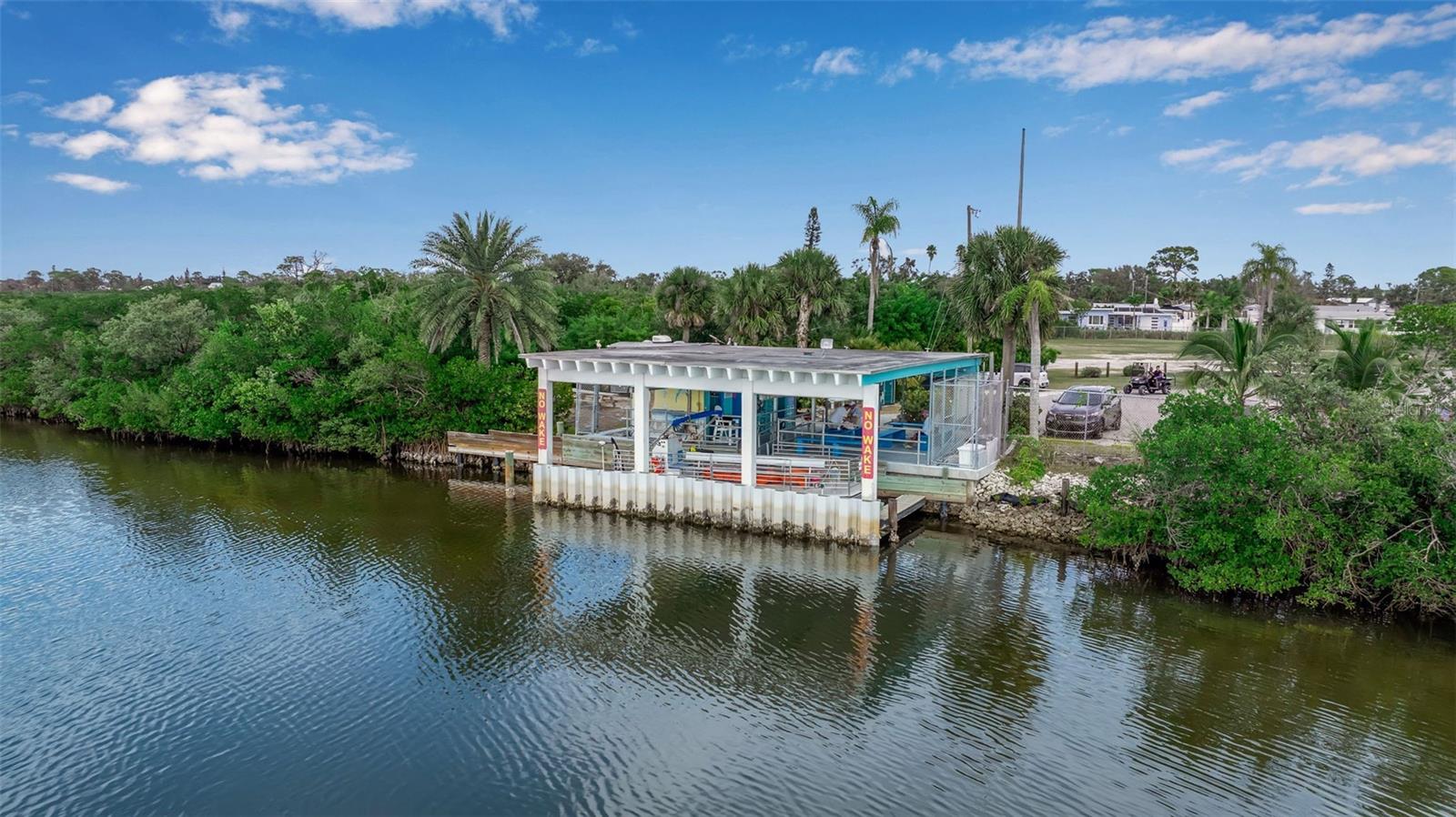 SOUTH VENICE - Residential