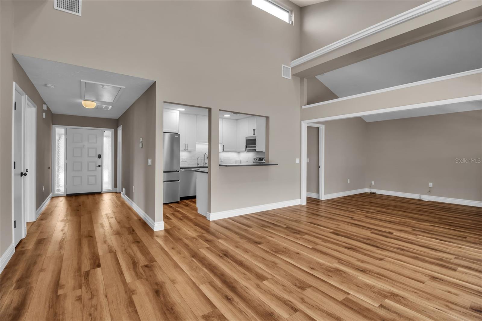 SOUTH VENICE - Residential