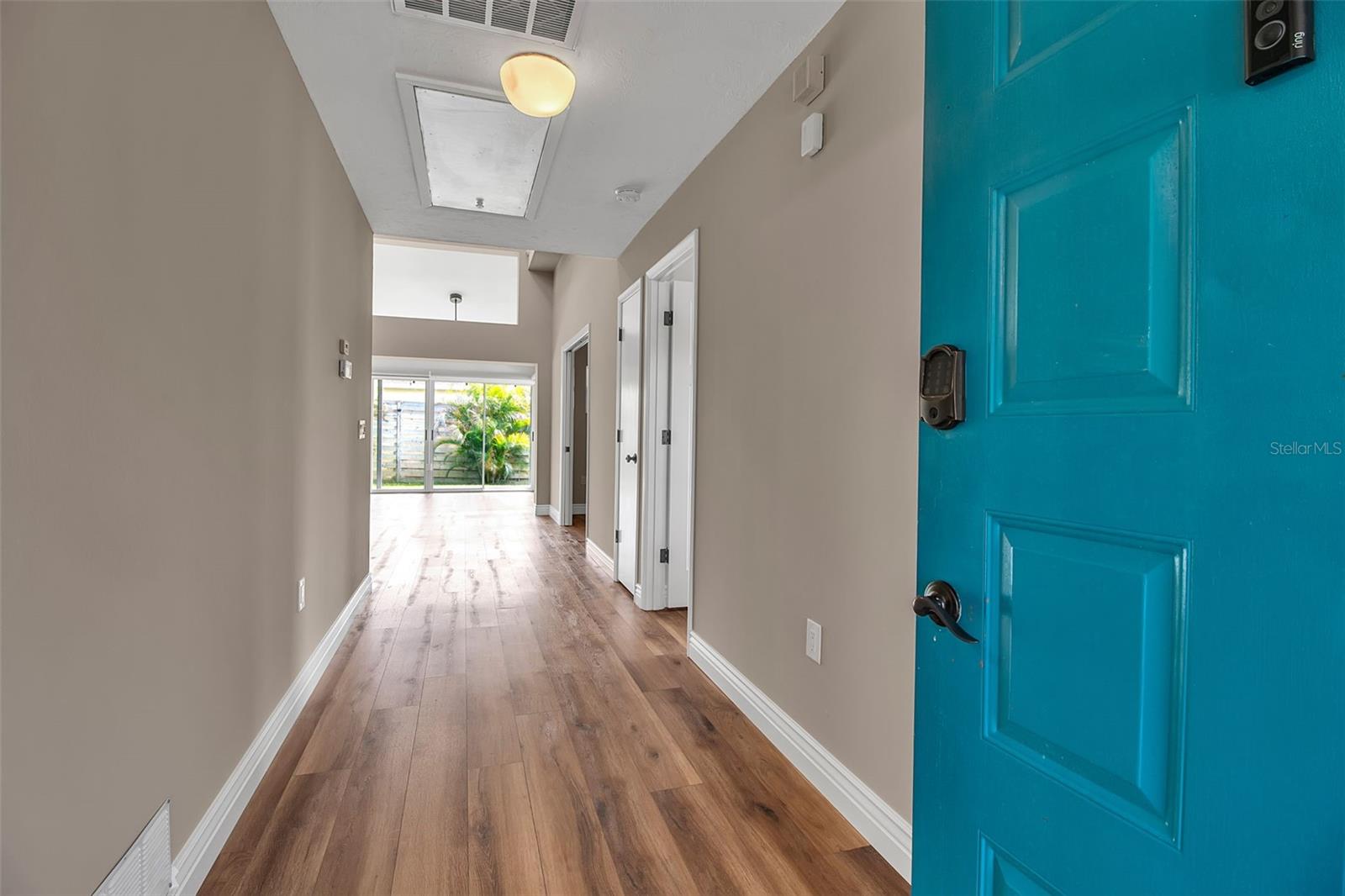 SOUTH VENICE - Residential