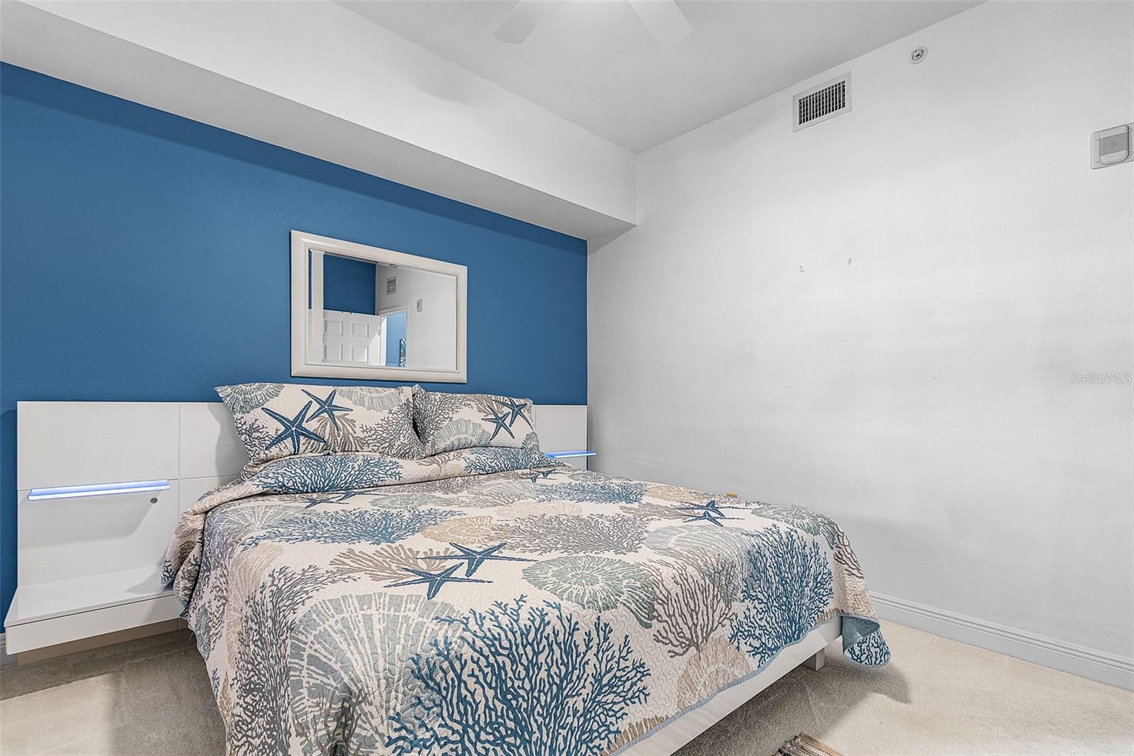 ESPLANADE/BURNT STORE MARINA PH 2 BLDNG 2 - Residential