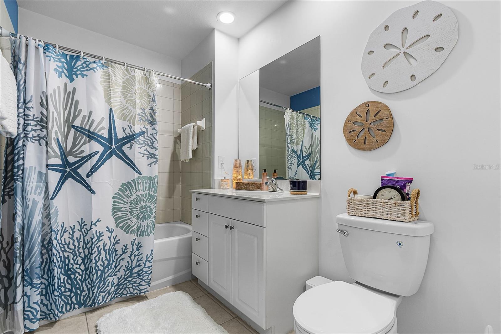 ESPLANADE/BURNT STORE MARINA PH 2 BLDNG 2 - Residential