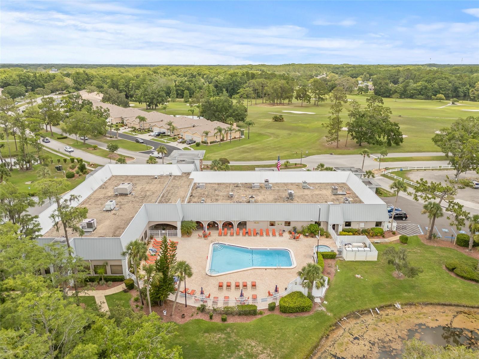 PARADISE POINTE WEST - Residential