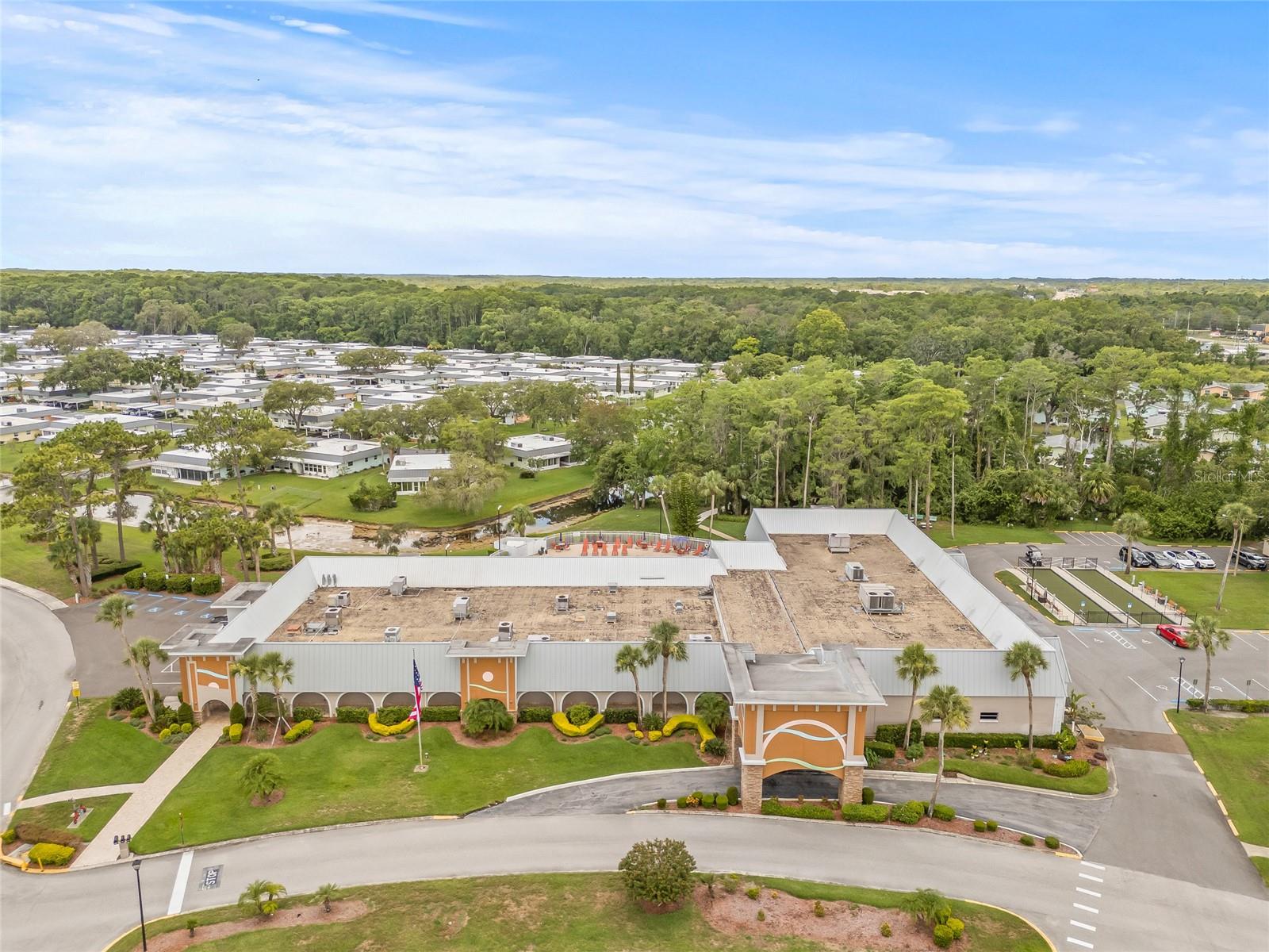 PARADISE POINTE WEST - Residential