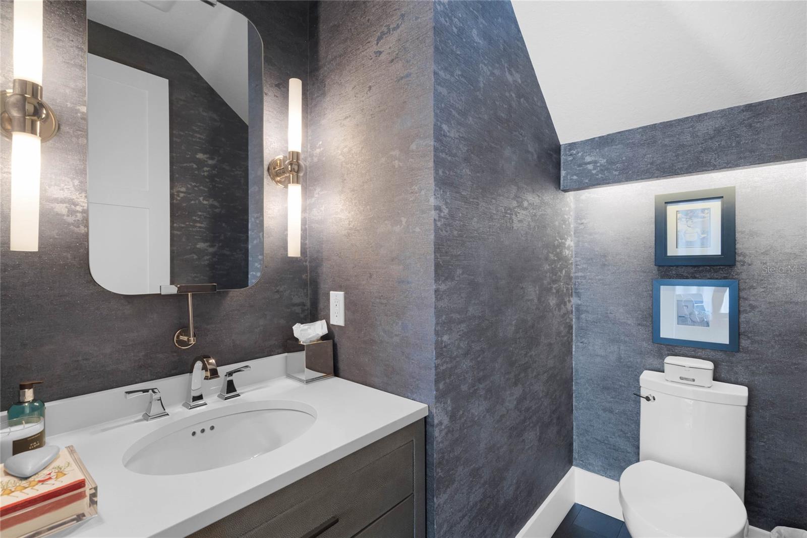 BALDWIN PARK UN 10 - Residential