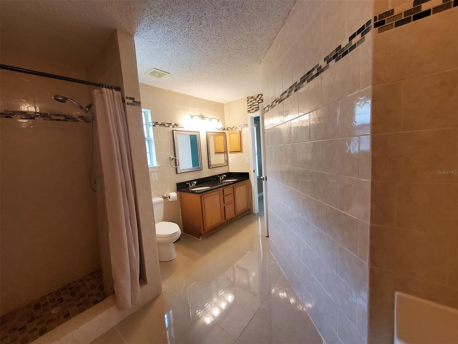 Coral Trace - Residential Lease